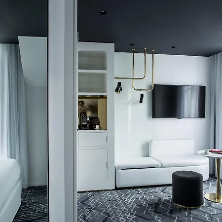 Hotel Le Général Parigi