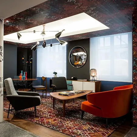 Le Général 4* Paris