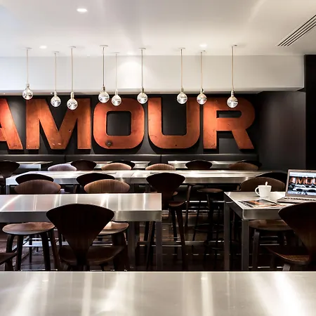 لو جينيرال فندق باريس