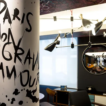 لو جينيرال 4* باريس