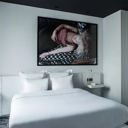 Le Général 4* Paris